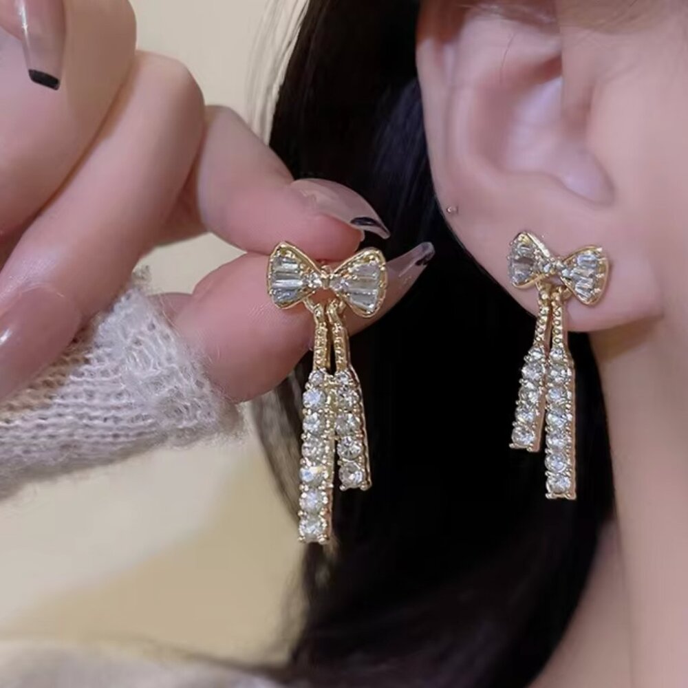 Gold Bow Earrings - Picture 4 of 4